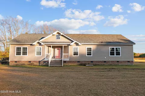 2253 Lester Mills Rd, Greenville, NC 27858