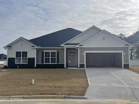 419 Lemonade Ln, Grimesland, NC 27837