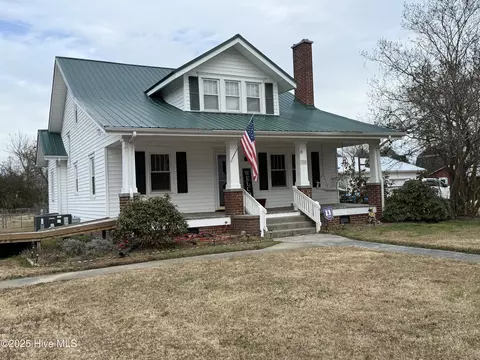 204 Spencers Ave, South Mills, NC 27976
