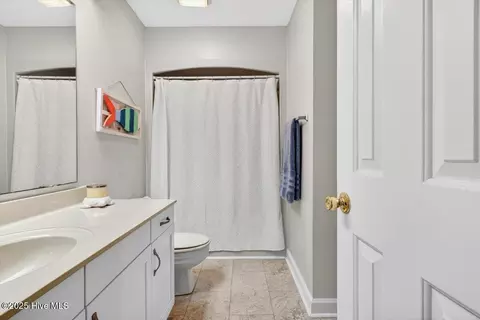 Bath - 804 Colony Pl #4E, Sunset Beach, NC 28468 photo 1 of 4
