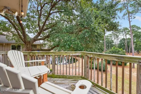 Exterior - 804 Colony Pl #4E, Sunset Beach, NC 28468 photo 2 of 12
