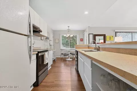 Kitchen - 804 Colony Pl #4E, Sunset Beach, NC 28468 photo 1 of 5