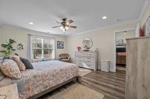 Bedroom - 420 Crown Dr, Washington, NC 27889 photo 3 of 5