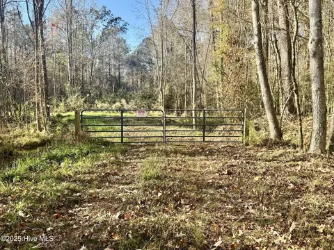 0 Near 5727 Red Hl, Whiteville, NC 28472
