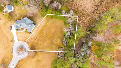 118 Elbert Lee Rd N, Arapahoe, NC 28510