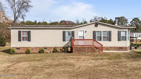 6909 Reedy Branch Rd, Rocky Mount, NC 27803