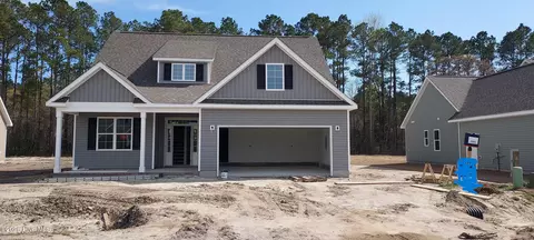 112 Rolling Water Ln, Swansboro, NC 28584