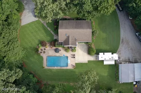 93 Maple Leaf Ln, Snow Hill, NC 28580