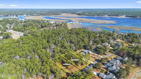 342 Genoes Point Rd SW, Supply, NC 28462