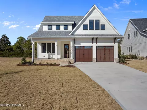 210 Cumberland St, Newport, NC 28570