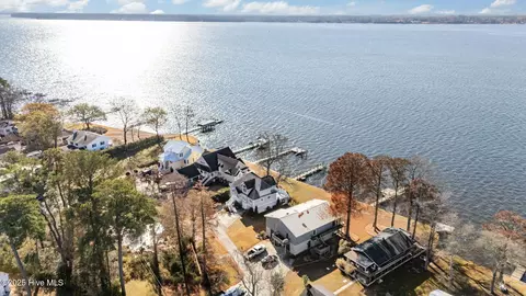 144 E River Acres Rd, Washington, NC 27889 photo 16