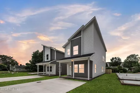419 Elcinoca Dr #A, Elizabeth City, NC 27909