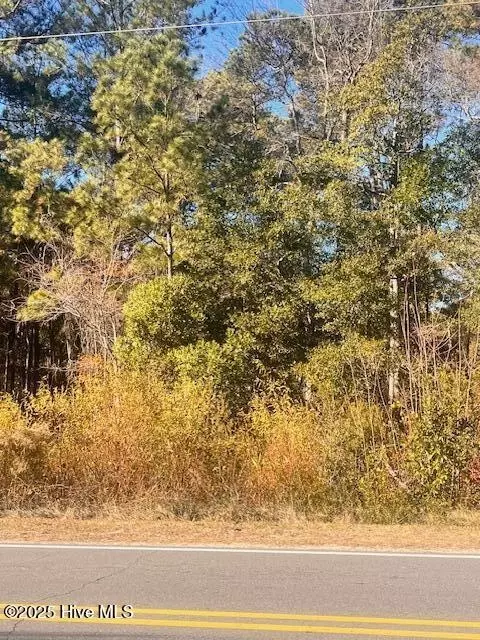 3723 Sunset Harbor Rd SE, Bolivia, NC 28422