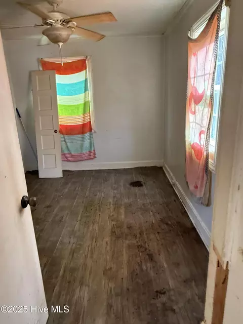 Bedroom - 120 Burkett Rd, Dover, NC 28526 photo 1 of 6