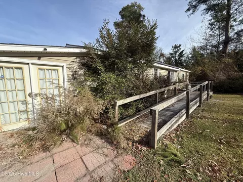 Exterior - 120 Burkett Rd, Dover, NC 28526 photo 2 of 5