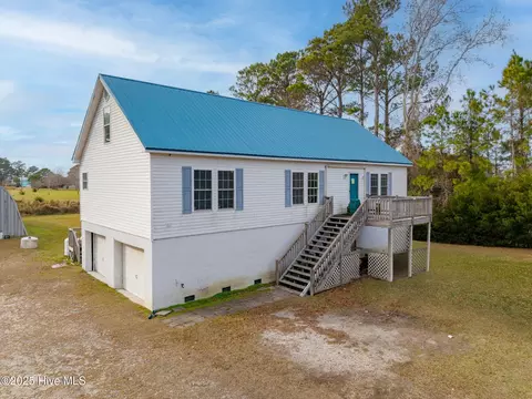 1155 Highway 101, Beaufort, NC 28516