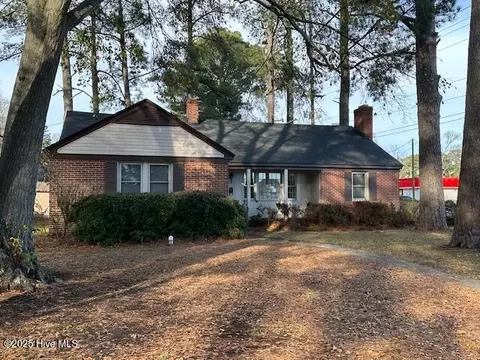 1332 Sycamore St, Rocky Mount, NC 27801