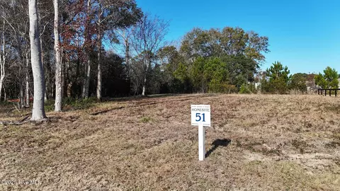 406 Salt Meadow Ct, Holly Ridge, NC 28445