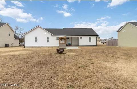 Exterior - 9735 Chapman Rd, Bailey, NC 27807 photo 4 of 5