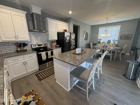 Kitchen - 9735 Chapman Rd, Bailey, NC 27807 photo 3 of 3