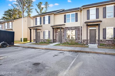 Exterior - 415 Sullivan Loop Rd, Midway Park, NC 28544 photo 1 of 3