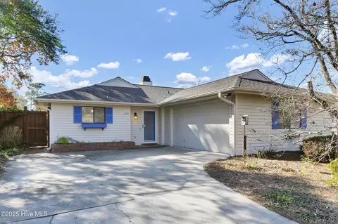 1210 Bayside Cir W, Wilmington, NC 28405
