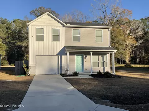 93 Shamrock Dr SW, Sunset Beach, NC 28468
