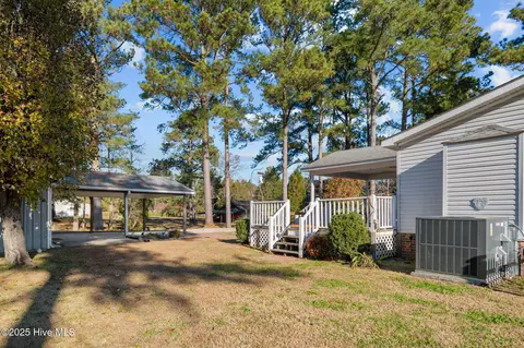 Exterior - 42 Low Tide Ln, Bath, NC 27808 photo 6 of 6