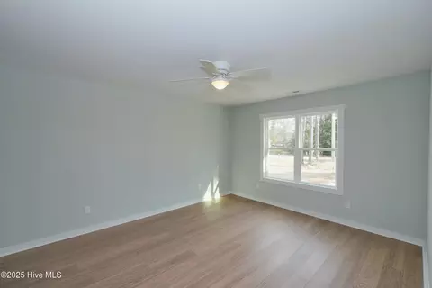 Bedroom - 649 Prospect Rd, Boiling Spring Lakes, NC 28461 photo 1 of 3