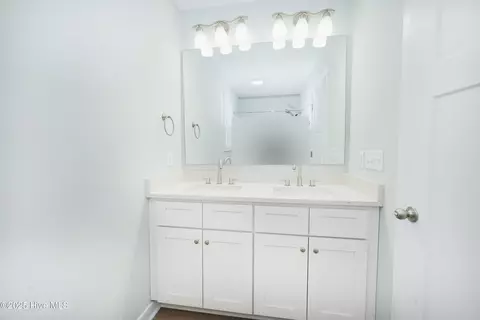 Bath - 649 Prospect Rd, Boiling Spring Lakes, NC 28461 photo 1 of 6