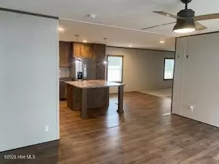 110 S 1st St, Princeville, NC 27886 photo 4