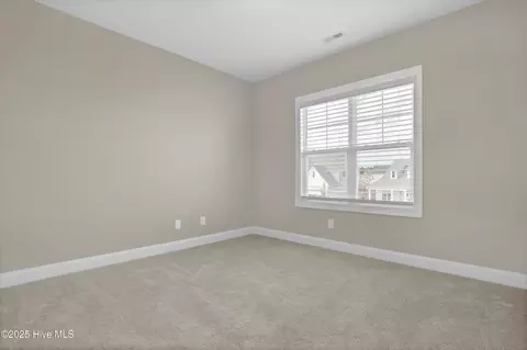 Bedroom - 102 E Yellow Lois Dr, Hampstead, NC 28443 photo 7 of 10