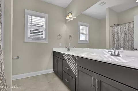 Bath - 102 E Yellow Lois Dr, Hampstead, NC 28443 photo 4 of 4