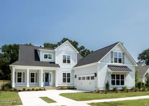 4021 Dauntless Ln, Wilmington, NC 28412