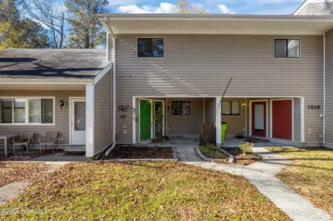 1517 College Way, New Bern, NC 28562