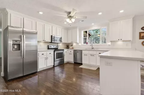 626 Bailey Rd, Coats, NC 27521 photo 12