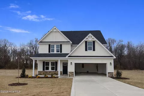 203 Yardley Dr, Smithfield, NC 27577