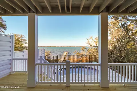 Exterior - 3804 Emerald Dr #E, Emerald Isle, NC 28594 photo 4 of 7