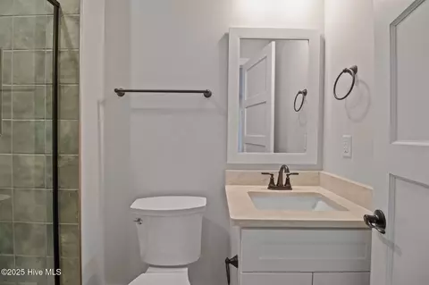 Bath - 3804 Emerald Dr #E, Emerald Isle, NC 28594 photo 2 of 4