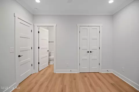 Bedroom - 3804 Emerald Dr #E, Emerald Isle, NC 28594 photo 7 of 8