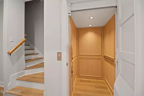 Entry Way - 3804 Emerald Dr #E, Emerald Isle, NC 28594 photo 1 of 1