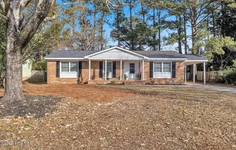 122 Carolina Cir, Jacksonville, NC 28546