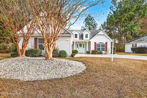 404 Jasmine N, Swansboro, NC 28584