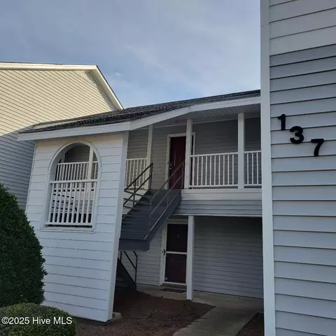137 W Victoria Ct #E, Greenville, NC 27834