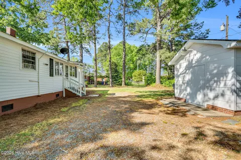 Exterior - 310 Chicopee Rd, Benson, NC 27504 photo 4 of 4