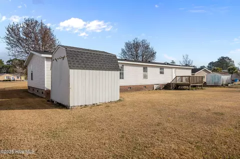 Exterior - 115 Patsy Ln, Hubert, NC 28539 photo 7 of 7