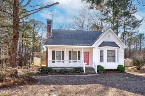 155 Deer Walk Rd, Tarboro, NC 27886