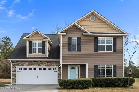 436 Huffmantown Rd, Richlands, NC 28574