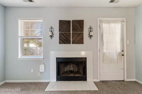 3003 E Windgate Ct, Jacksonville, NC 28546 photo 10