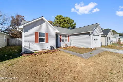 3003 E Windgate Ct, Jacksonville, NC 28546 photo 3